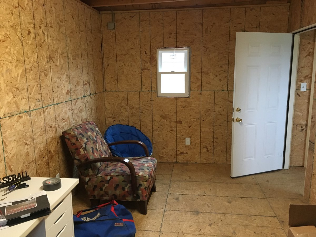 CALbsb's tweet photo. Coaches need a space as well! https://t.co/bRFEdaFbkL