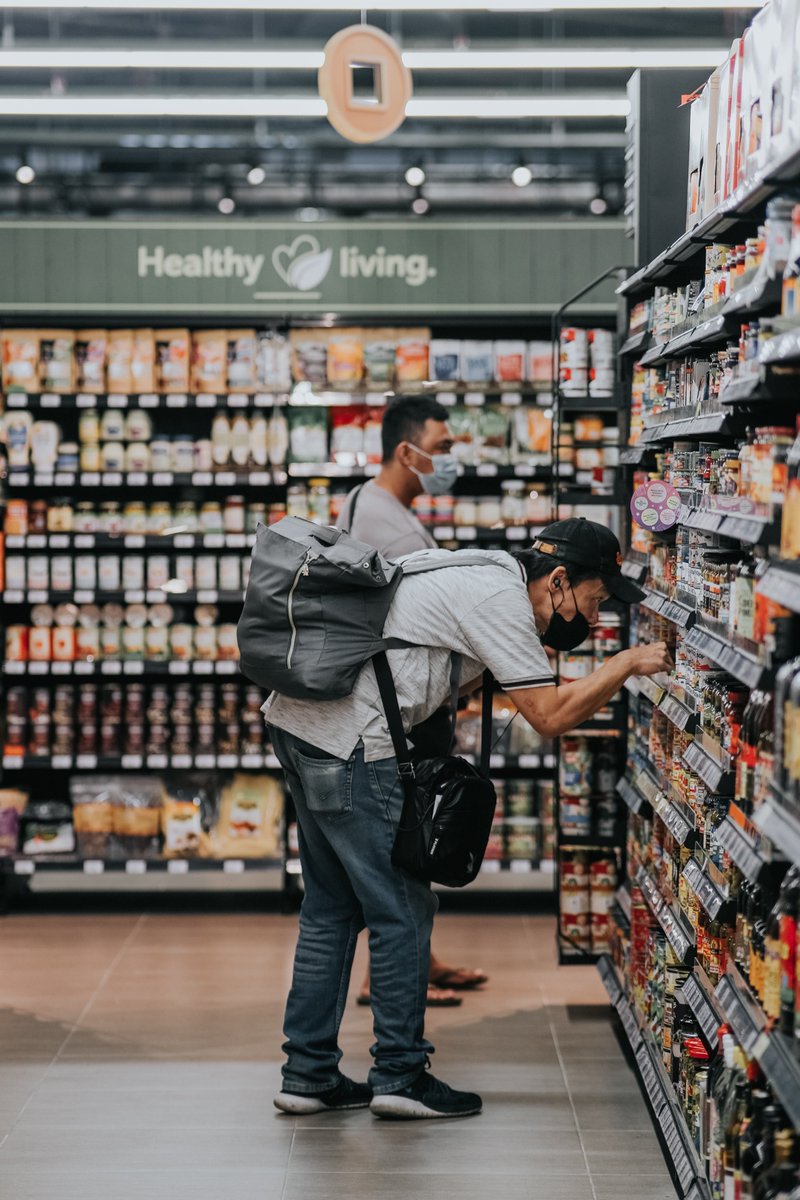 This past year has been a very unique one for the grocery sector. Revenue has been historically high and demand suddenly changed rapidly. But how do they keep momentum in the new normal? Read more in the blog from our partner #RetailInstituteScandinavia: lnkd.in/e_vDMqk