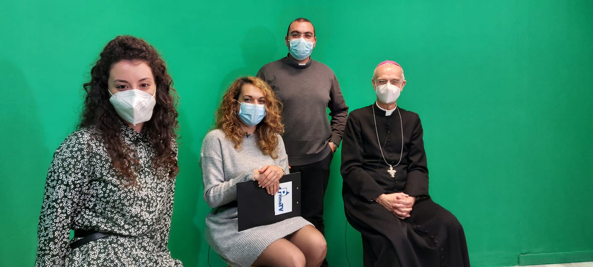 DiocesiAcireale's tweet photo. "La rete, con le sue innumerevoli espressioni social, può moltiplicare la capacità di racconto e di condivisione: tanti occhi in più aperti sul mondo, un flusso continuo di immagini e testimonianze"
@raspanti @Pontifex_it @PastoraleD https://t.co/VCKjk5uToF