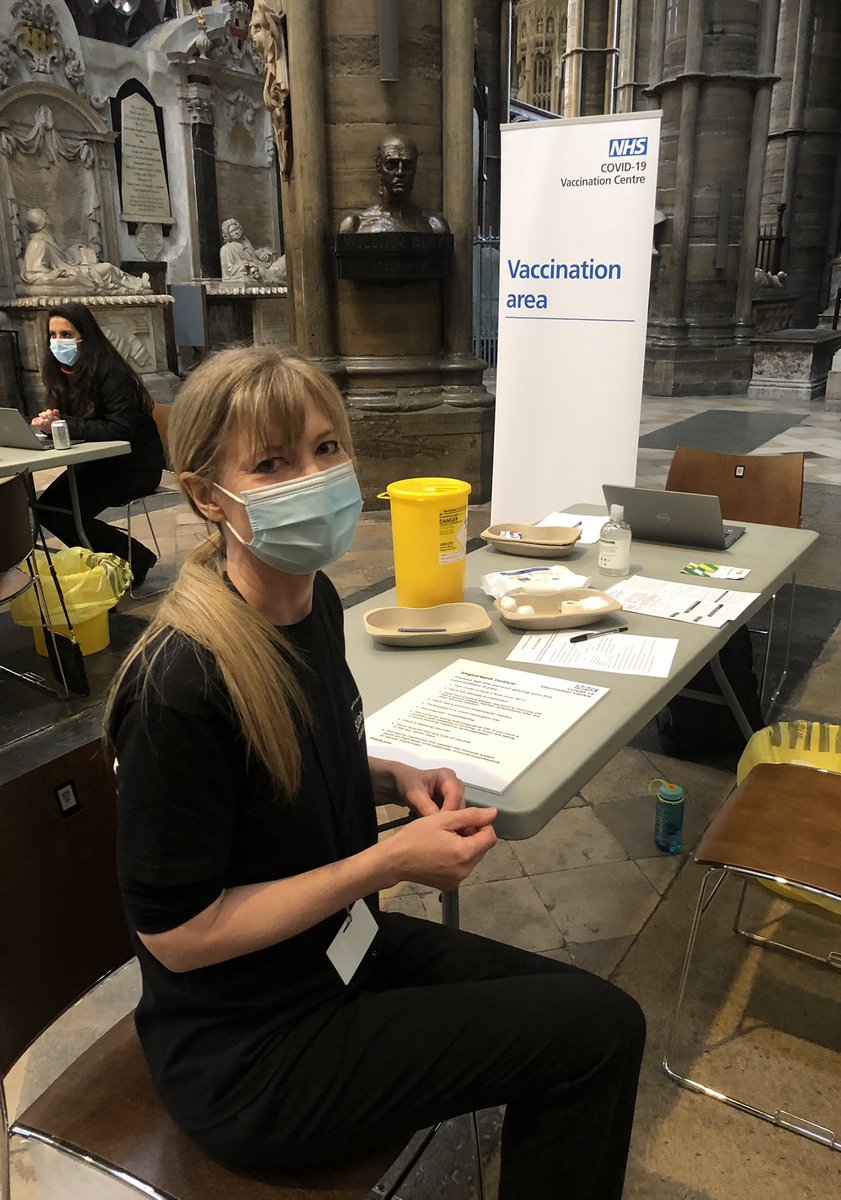 FeeDexter's tweet photo. Just finished my first shift as a St Johns Ambulance Vaccinator at the amazing venue that is Westminster Abbey!  Great to volunteer for this fantastic charity and to meet so many happy people delighted to be getting their vaccine #StJohnPeople https://t.co/rBjJkpaoq3