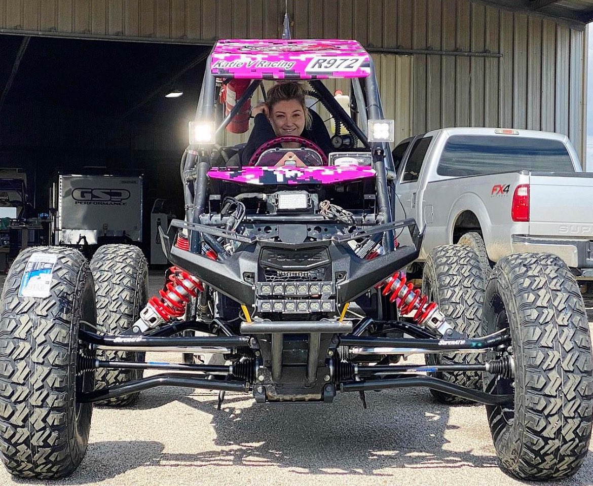 superatvtweet's tweet photo. Sometimes racing requires you to think outside the box to stay competitive. @MissJune2010 modified their @PolarisRZR #RS1 to work with the #SATV #XPTurboS A-arms &amp; Trailing Arms giving them a long travel stance! 💪👱‍♀️ Bring on the turns! 🏁 #BuiltforBattle #RhinoAxles
#superatv https://t.co/lJGwRGHjfE