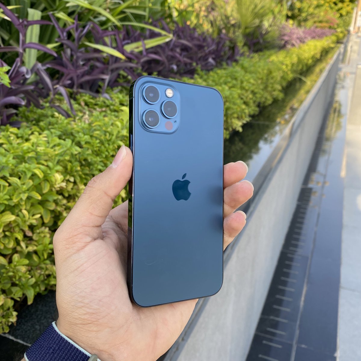 سعد الضاوي📱 (@mrsaa3d) on Twitter photo مسابقة على ايفون 12 Pro 🎁📱
الشروط سهله وبسيطة :
- تابع مطعم ماما نورة <a href="/mamanouraKSA/">Mama Noura ماما نورة</a>
- ريتويت لهذي التغريدة
وبكذا انت دخلت بالسحب وفالكم التوفيق وكالعادة السحب بيكون موثق بالفيديو وبشكل آلي مسابقة على ايفون 12 Pro 🎁📱
الشروط سهله وبسيطة :
- تابع مطعم ماما نورة <a href="/mamanouraKSA/">Mama Noura ماما نورة</a>
- ريتويت لهذي التغريدة
وبكذا انت دخلت بالسحب وفالكم التوفيق وكالعادة السحب بيكون موثق بالفيديو وبشكل آلي