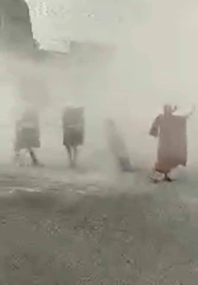 Frozen Snow (@snow_frozenn) on Twitter photo A Buddhist monk(YayPuu Sayadaw) appealed the security force not to brutally crackdown on peaceful protesters but in vain.Fired teargas & arrested some youths in #Mogok,#Myanmar <a href="/RapporteurUn/">UN Special Rapporteur Tom Andrews</a> <a href="/poppymcp/">Poppy McPherson</a> @camanpour 
STOP ONSLAUGHT
#WhatsHappeningInMyanmar #milkteaalliance #Mar11Coup A Buddhist monk(YayPuu Sayadaw) appealed the security force not to brutally crackdown on peaceful protesters but in vain.Fired teargas & arrested some youths in #Mogok,#Myanmar <a href="/RapporteurUn/">UN Special Rapporteur Tom Andrews</a> <a href="/poppymcp/">Poppy McPherson</a> @camanpour 
STOP ONSLAUGHT
#WhatsHappeningInMyanmar #milkteaalliance #Mar11Coup