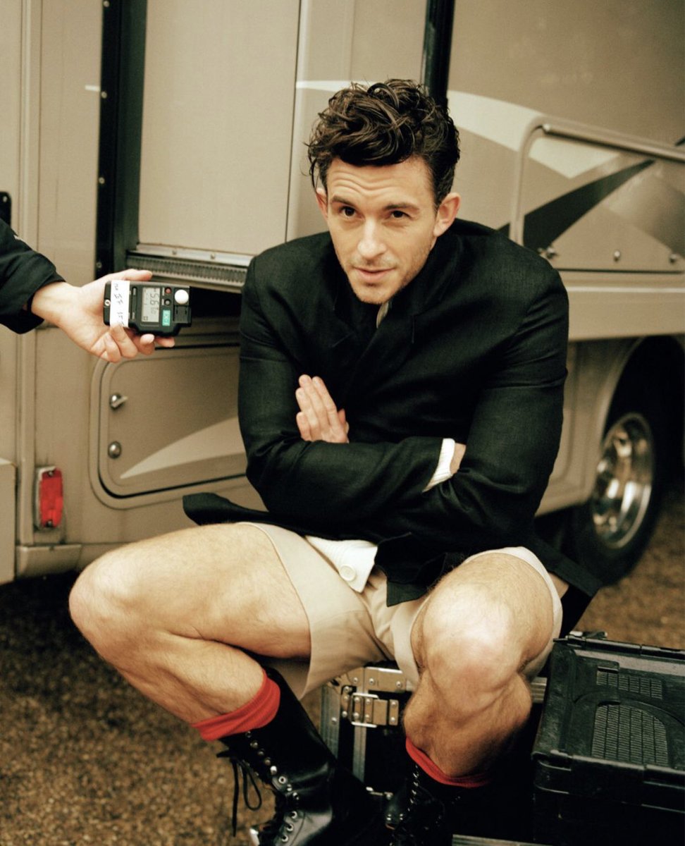 JarettSays's tweet photo. I wasn’t prepared for these photos of Jonathan Bailey in The Evening Standard https://t.co/86p8bLujM9