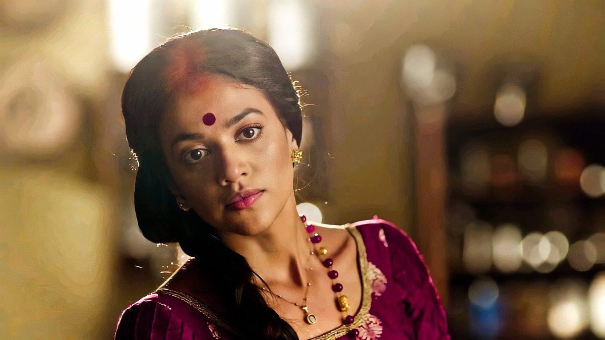 Shreeshu2's tweet photo. Kahani 🌸❤ 
#ShrutiSharma #NamakIsskKa #YuHani #kahani #ChamCham #colorstv #gorgeous #expressionqueen https://t.co/Q2hdFqmU9i