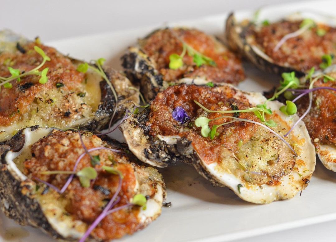 Check out what <a href="/cocha_br/">Cocha Baton Rouge</a> is cooking up! Follow them to find out about their specials. 🦪🌱

𝑳𝑶𝑼𝑰𝑺𝑰𝑨𝑵𝑨 𝑶𝒀𝑺𝑻𝑬𝑹𝑺 😋🍃

𝑪𝒉𝒂𝒓-𝑮𝒓𝒊𝒍𝒍𝒆𝒅 𝒘𝒊𝒕𝒉 𝑴𝒊𝒔𝒐 𝑩𝒖𝒕𝒕𝒆𝒓, 𝑭𝒖𝒓𝒊𝒌𝒂𝒌𝒆 𝑷𝒂𝒏𝒌𝒐 𝑩𝒓𝒆𝒂𝒅 𝑪𝒓𝒖𝒎𝒃𝒔

#seafood #oysters #geauxlocal