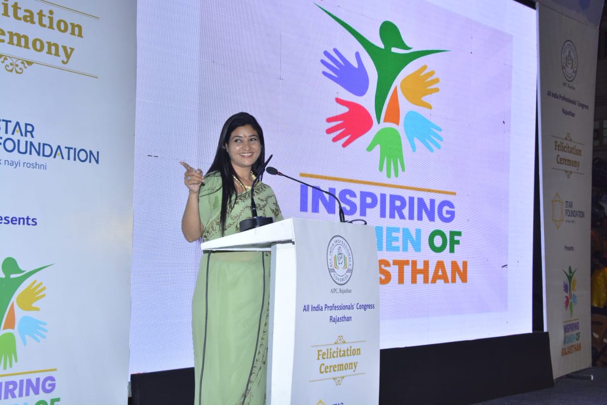 LambaAlka's tweet image. 1 Pic : #Delhi 
2 Pic : #Jaipur
3 Pic : #Bhopal
#WomensDay #India 🇮🇳🙏