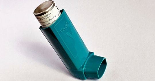 Humexpert's tweet image. ¿Sabías que la #Humedad💧 y el #Moho pueden agravar los síntomas de #Asma? Si eres asmático, es importante que mantengas las #Humedades alejadas de tu hogar 🏡, tanto por tu comodidad como por tu salud. 

En nuestro blog explicamos por qué 👉  buff.ly/305QoXS