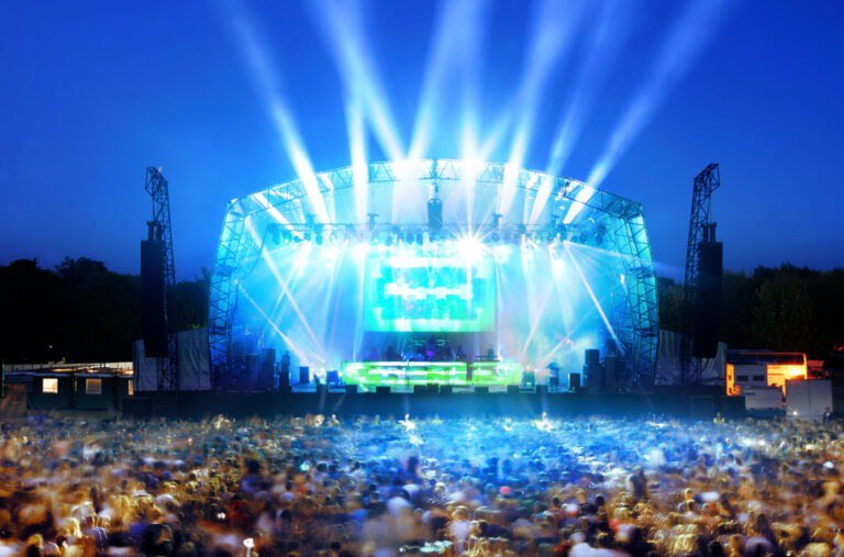 BoarMusic's tweet photo. While some are erring on the side of caution, many of us have already booked our festival tickets for this summer. But what will the famously chaotic events look like post-Covid 19? 🎪

Read what we know so far: https://t.co/uF08VeFA9a #COVID19 #festivals #vaccine https://t.co/r9N4GbovRf