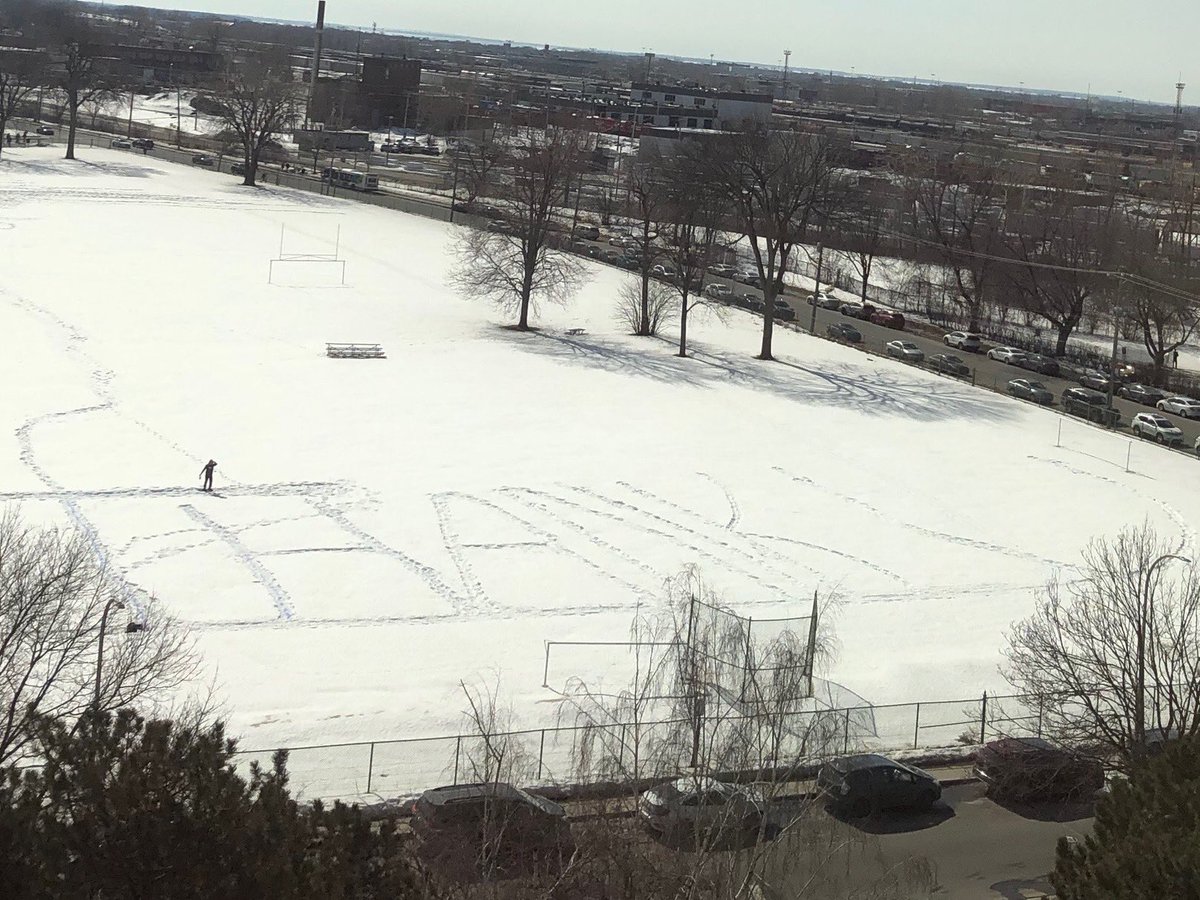 Wagar_EMSB's tweet photo. As part of an initiative started by SIS teachers Ms. Anna to recognize frontline workers, Ms. Louise’s class sent a snowy message to the staff and residents of the Maimonides residence - our neighbor!🤗 Ms. Louise (back left) was visited by Maimonides director Karen Flam.😀 https://t.co/owMYK0HLl1