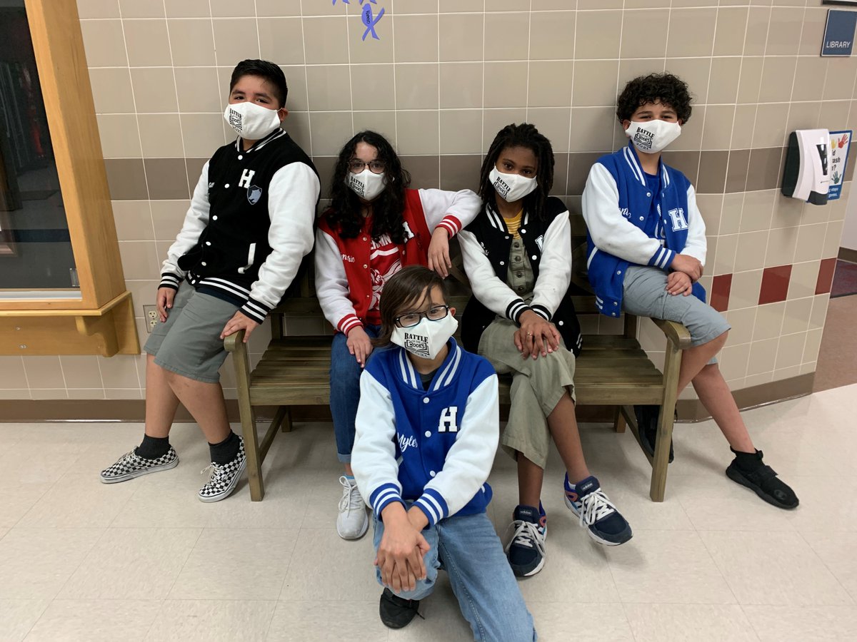 henrielibrary's tweet photo. We are so proud of our two teams that competed in the Mesquite ISD Battle of the Books competion. They workd hard and are already planning for next year!! #henriehawks https://t.co/ec6NK6UAJu
