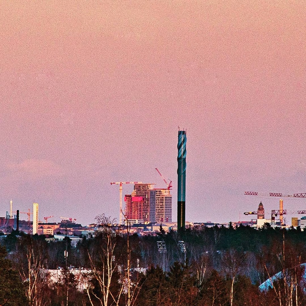 #kalasatama as viewed fro Olari, Espoo. Today a group of architects from Finland have published a pamphlet stating that urban planning in Helsinki has been outsourced to investors and construction companies. This is the #financialization of urban space. … https://t.co/CivjMIo5h9 https://t.co/nnKX1o2bVo