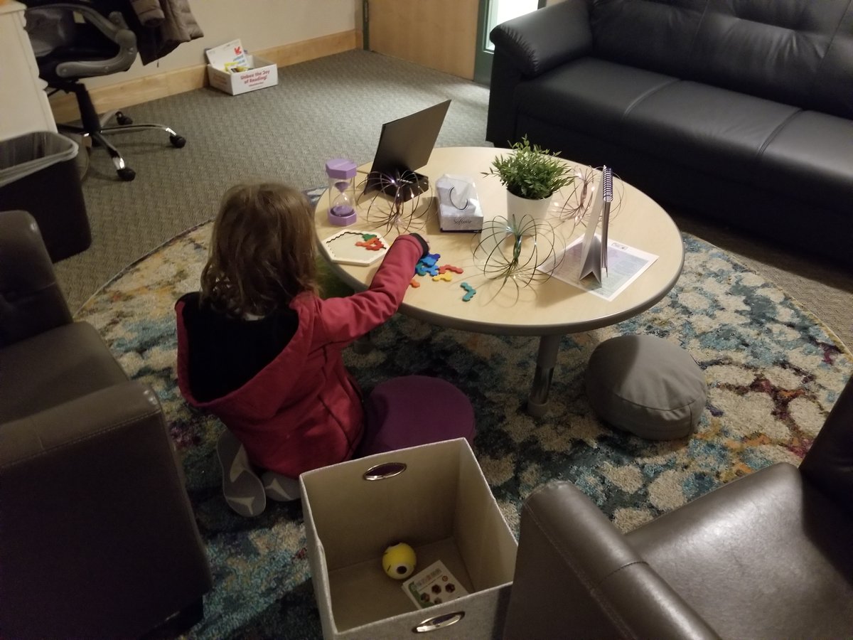 FoundationASD's tweet photo. Vision for Learning Grants have had a huge impact on our students. We love how Forbes Elementary created a Wellness Room for students to go to when they are feeling overwhelmed. Students are given the quiet space they need to refocus and return to the classroom. Way to go Forbes! https://t.co/DyOPFVgkno
