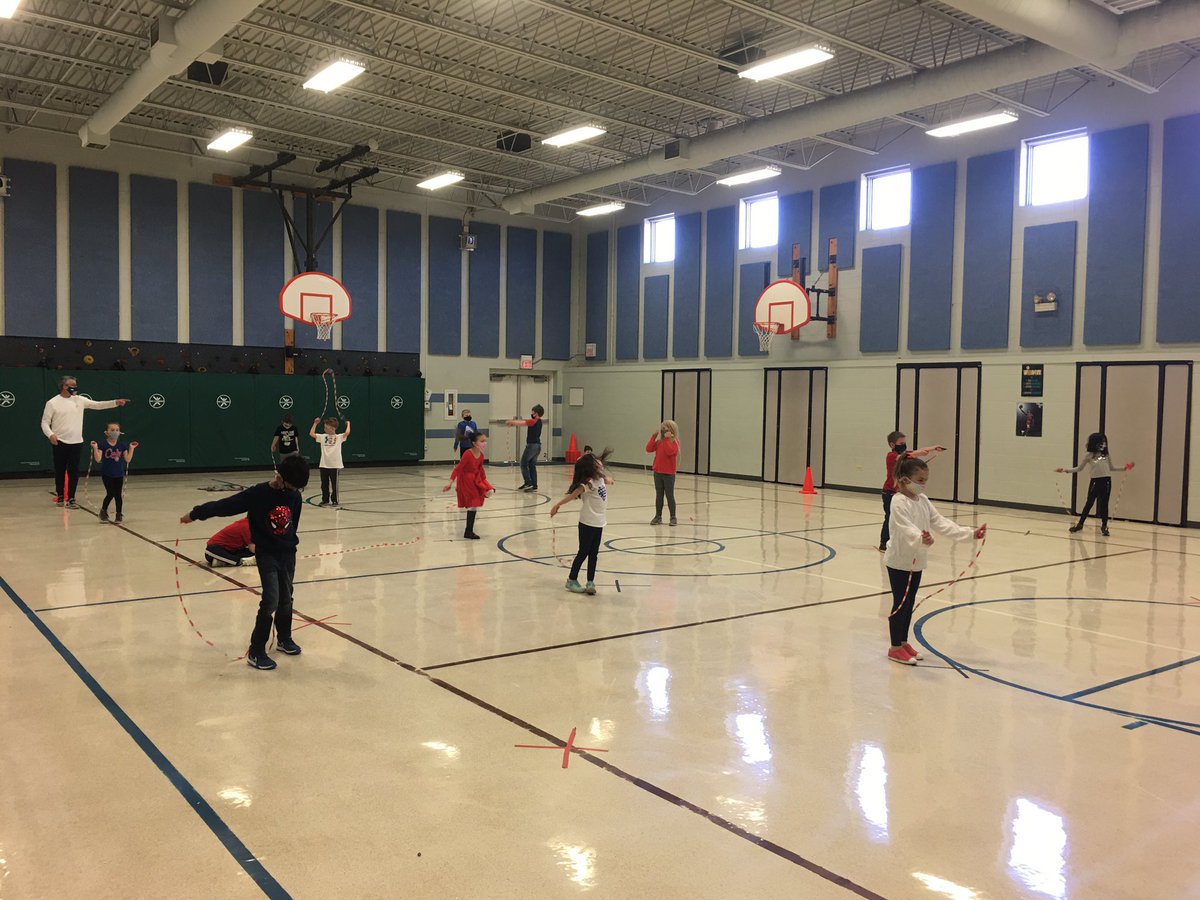 Lots of exercise with Jump Ropes in PE today.