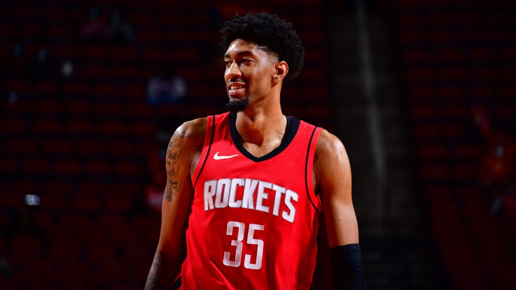 NBAPremonition's tweet image. 👀Chris Wood a vuelto a entrenar al 100% aunque no jugará esta noche.

Si no pasa nada extraño jugará en menos de una semana.

🌟El mejor jugador NBA Fantasy de Houston Rockets

#NBA #NBAFantasy