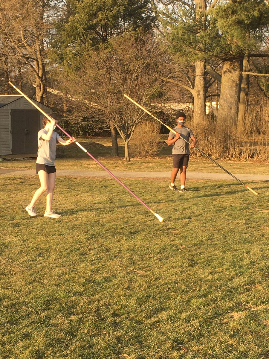 AFS_Running's tweet image. Yes, we vault.  #GoRoos #NoTrackNoProblem