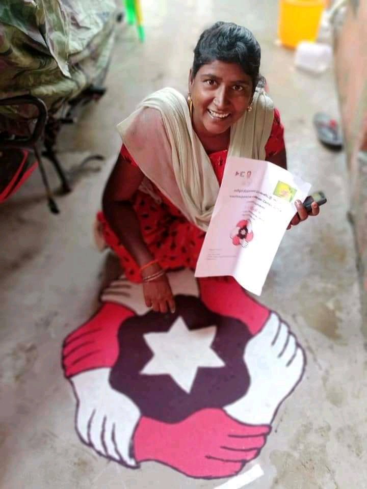 NeethiIt's tweet photo. எண்ணத்தாலும் வண்ணத்தாலும் மலர்ந்துகொண்டு இருக்கும் நம் மய்யம்...
@maiamofficial @MNMWomen #சீரமைப்போம்_தமிழகத்தை #தமிழகம்_விற்பனைக்கு_அல்ல #iammaiam https://t.co/VXguqC17OM