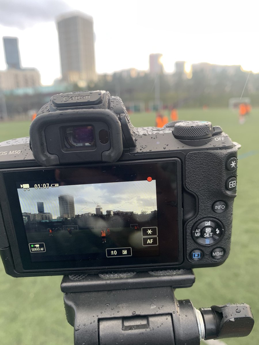ChobhamacadPE's tweet photo. The wind & rain was not stopping the Year 12 & 13 @chobhamacademy CTEC sports girls. As all of the CTEC Sports girls took part in the practical moderation for @OCR_PhysEd CTEC Sport Unit 18. ⚽️🌪🌧
The boys will be having their moderation next week.
#OCR #CTEC #Unit18 https://t.co/jtd2V1ORxU
