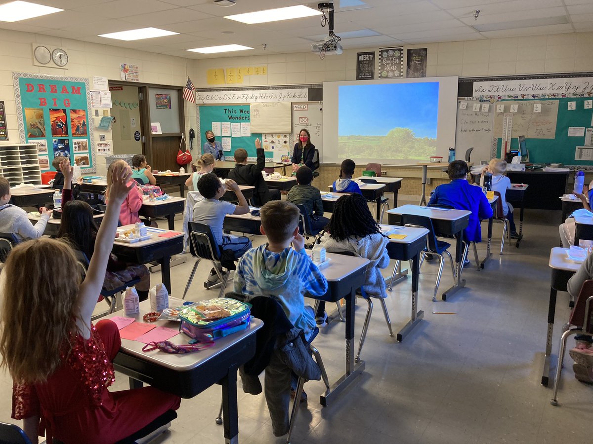 MrVanBockel's tweet photo. Since we have lunch in the classroom, we have been practicing manners and had our Fancy Dinner with @LillianDeRung and @HeidiKouba today! 

Very proud of their manners, that they asked ?s that showed they cared about the person, &amp; their fancy attire! #WeAreEisenhower #ahschools https://t.co/pZ4rTmt5WT