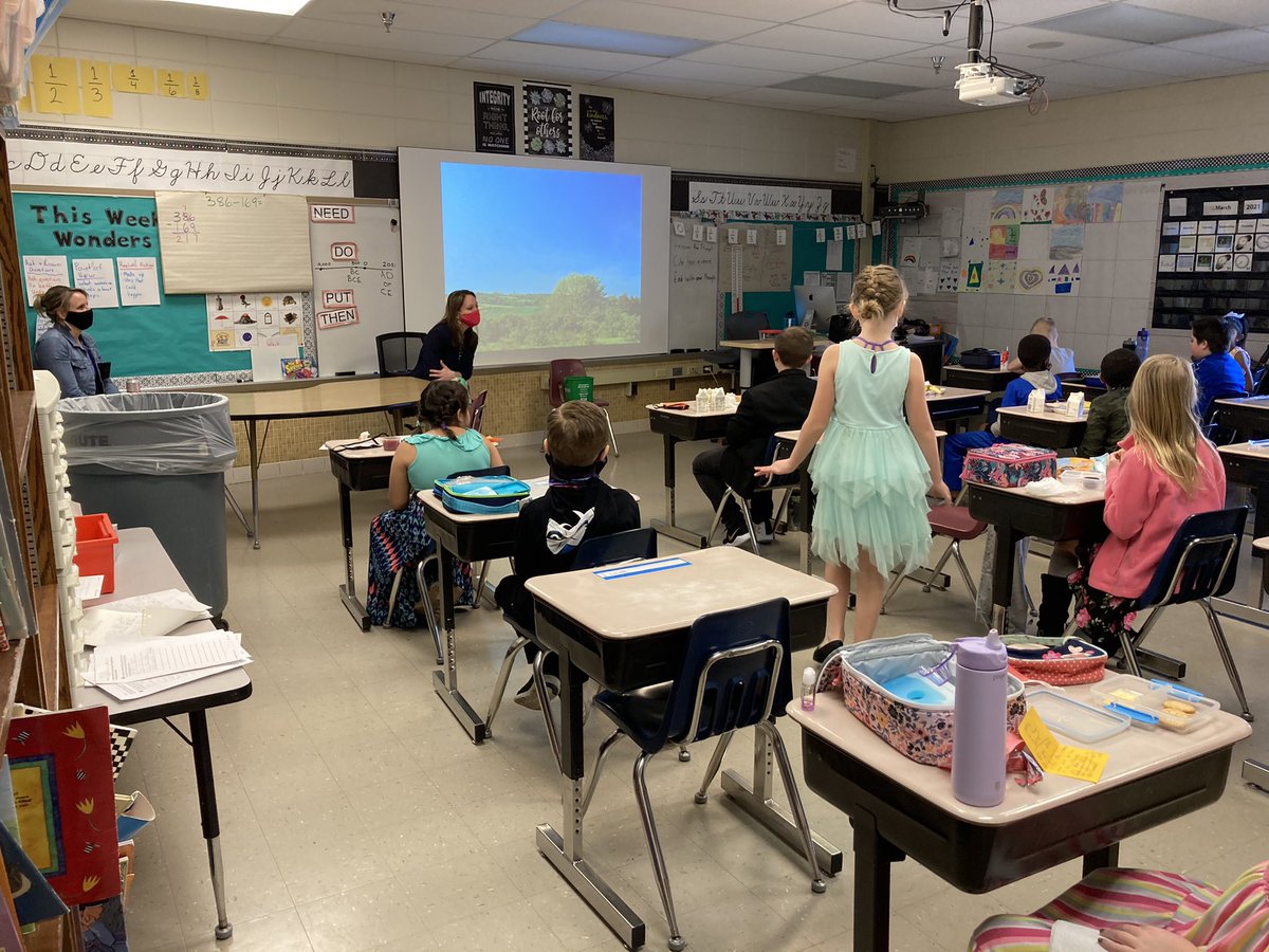 MrVanBockel's tweet photo. Since we have lunch in the classroom, we have been practicing manners and had our Fancy Dinner with @LillianDeRung and @HeidiKouba today! 

Very proud of their manners, that they asked ?s that showed they cared about the person, &amp; their fancy attire! #WeAreEisenhower #ahschools https://t.co/pZ4rTmt5WT