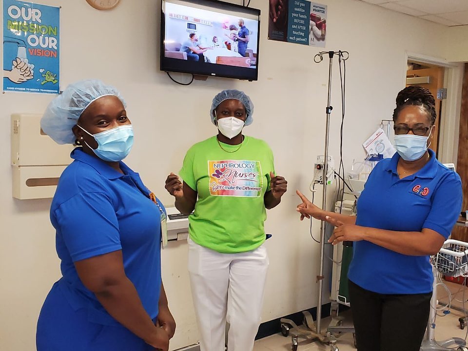 The MSJMC Dialysis Unit Team marks World Kidney Day. This team of amazing health professionals have been dedicated to assisting their patients with living well even though kidney disease. Thanks for always being their for our patients! 
#dialysisteam 
#worldkidneyday2021