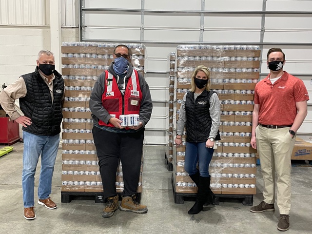 KBWAbeer's tweet image. The KBWA is proud of its members who are stepping up to assist fellow Kentuckians amid the recent devastating floods impacting our commonwealth.

This past week, @KYEagleInc put their resources and expertise to use by delivering emergency drinking water to East KY communities! 🚛