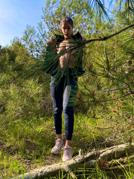 New content in my OF 💜🌾  https://t.co/3mhktm6MfP https://t.co/LvxpqGeRhP