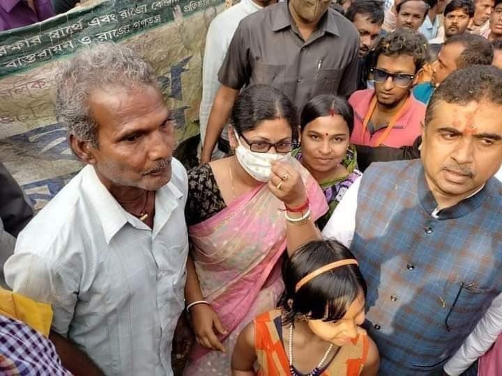itspcofficial's tweet photo. Wonder how "politically neutral" eye-witnesses are getting opportunities to host lunches for key leaders of @BJP4Bengal
Just an example of how paid-media coaches people to push their narratives. Shame on these dirty tactics of BJP at a time when @MamataOfficial has been attacked. https://t.co/uKwk68675f