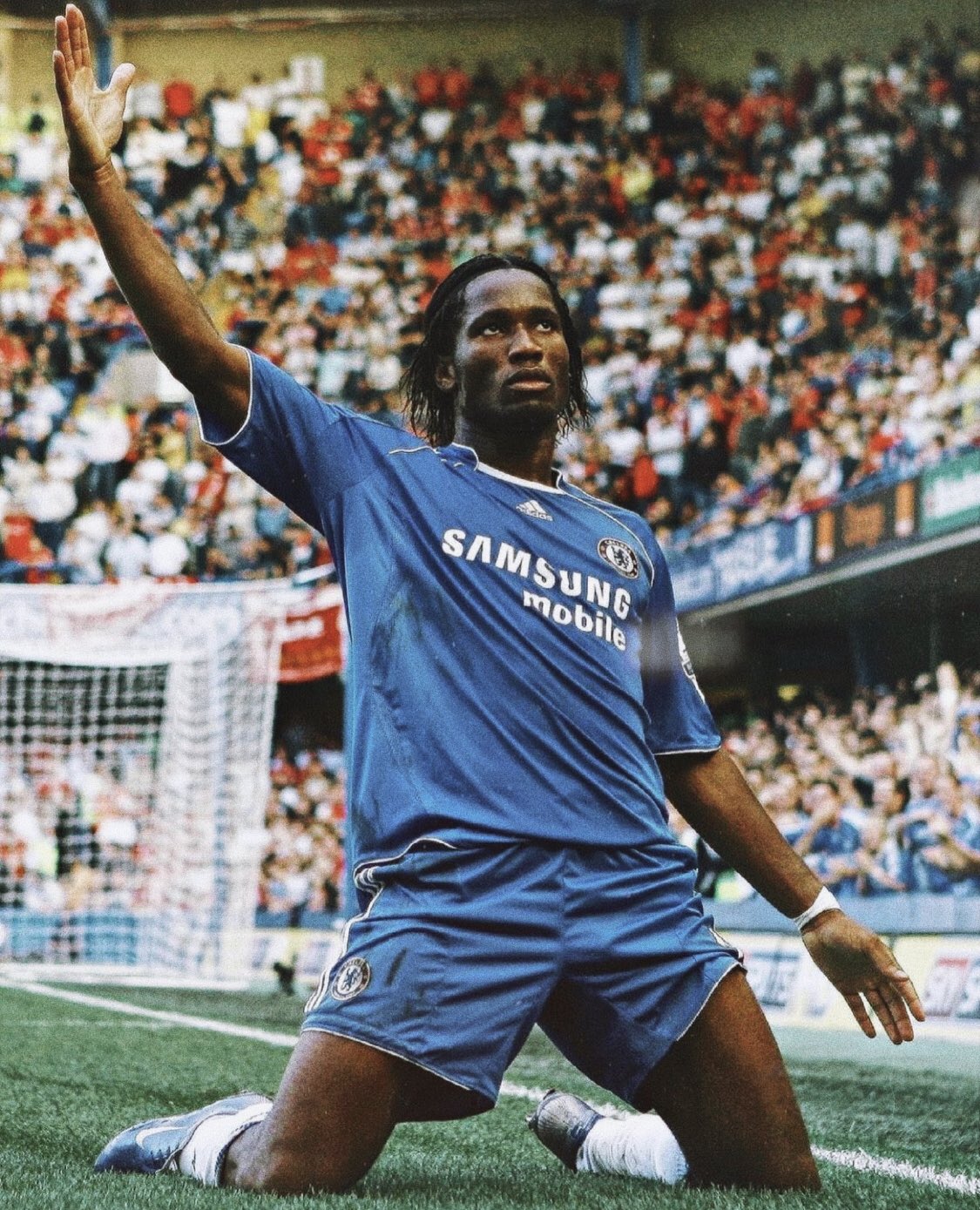  Happy 43rd birthday to Didier Drogba. 