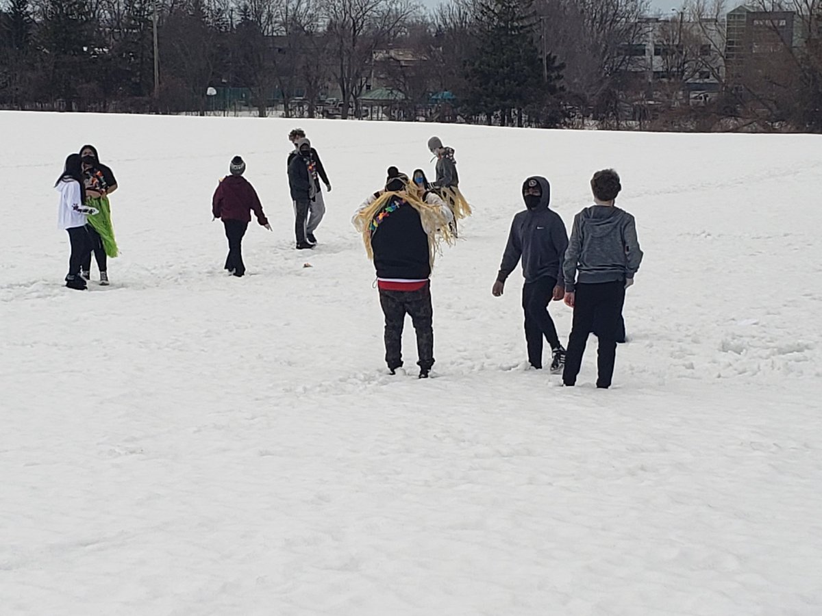 LaFrats's tweet photo. @MrsHoll7 and the STP Phys Ed Dept. brought the fun back today with our annual winter activity day. A great day, lots of fresh air and a lot of fun! #bestpaul #becommunity https://t.co/bCqSz1whzi