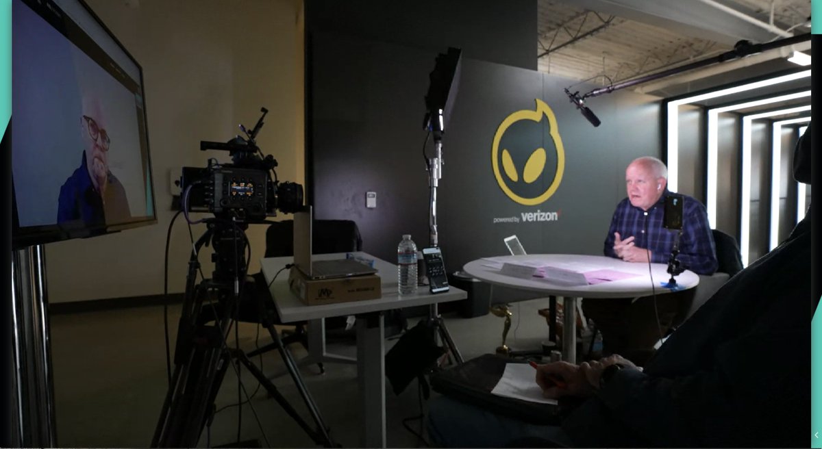 check out <a href="/AISLumieres/">The Advanced Imaging Society</a> Remote Control 2 live now on ais.meetmo.io!

#BeBrave #VirtualProduction