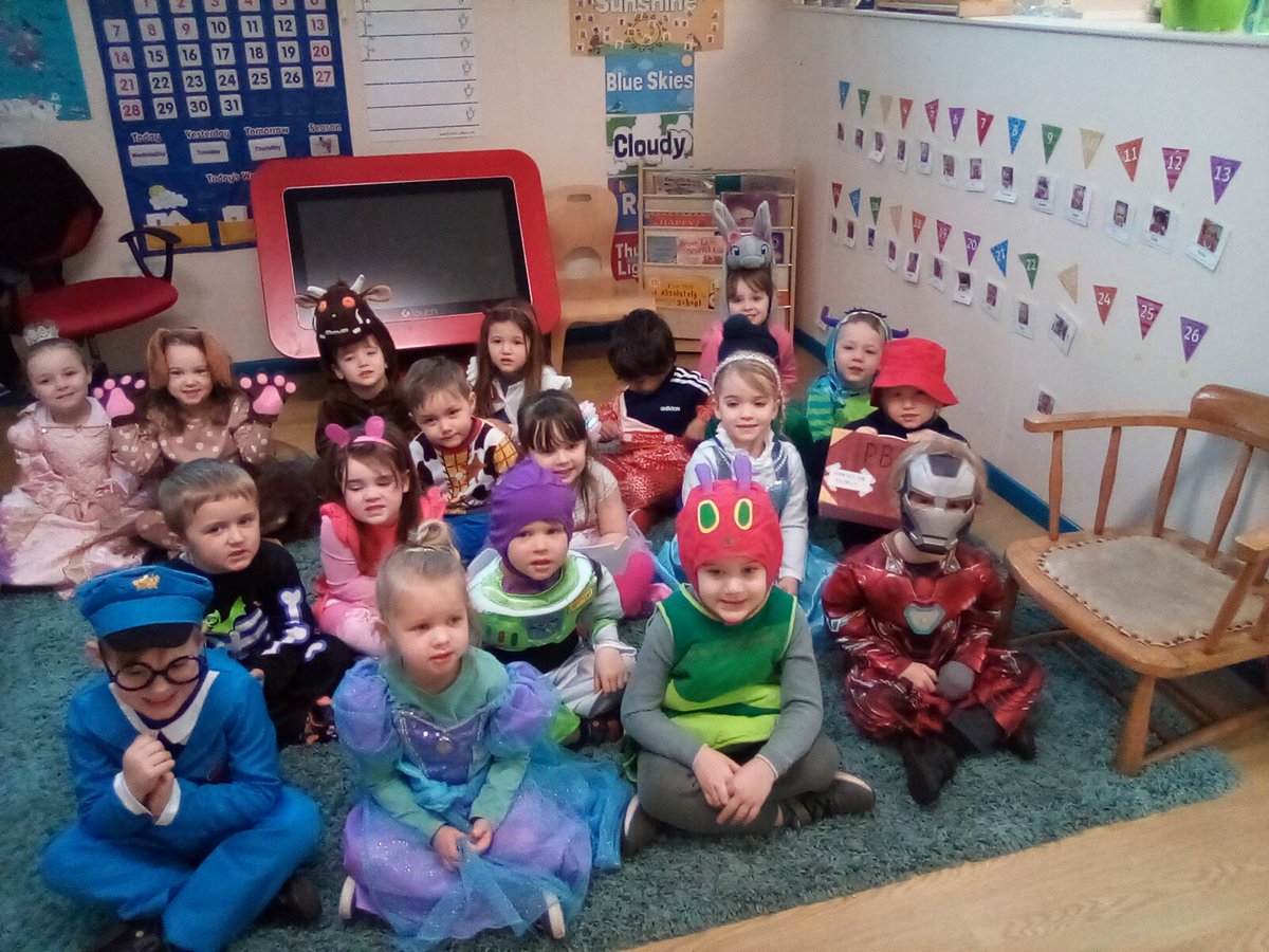 WhetstoneNurs's tweet photo. Nursery had a super World Book Day. They look fantastic in their costumes! https://t.co/KiIz7P4FPo