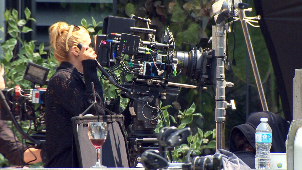 AlexRossMentor's tweet photo. 🎥Creative Decision Making Within the Contemporary Hollywood Studio System by Dr. Alex Ross
 https://t.co/qj3xHH4Uea #Hollywood #Filmmaking #Production  # #filmmaking #film #filmmaker #cinematography #director #movies #movie #photography #cinematographer #filmmakers https://t.co/d5LILbxsNt