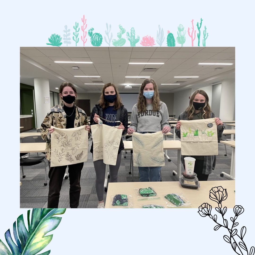 PSSCouncil's tweet photo. Check out these amazing totes you guys created last week! They all get a 10/10 🌟 and make sure to look out for future fun events you can do with us! https://t.co/w36MevnD83