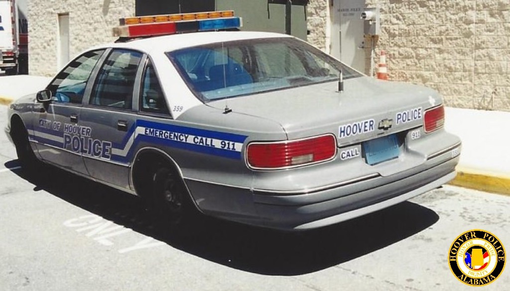HooverPD's tweet photo. Yikes, @PelhamPoliceAL...that's definitely an improvement!
But, 1st place? Hmmπ€
I think we're doin pretty good too! ππ₯ππ
#ThrowbackThursday #nostalgia #copcars #copTAHOES @mountainbrookpd https://t.co/RngJr8x0AT