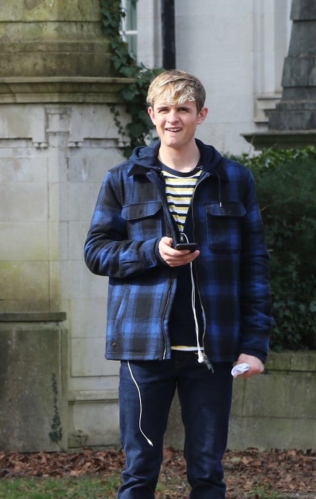 AlexRiderTVFans's tweet photo. Otto Farrant filming in Cardiff

#AlexRider #AlexRiderTV

 https://t.co/UwY300Nykm https://t.co/nDPMlgETVK