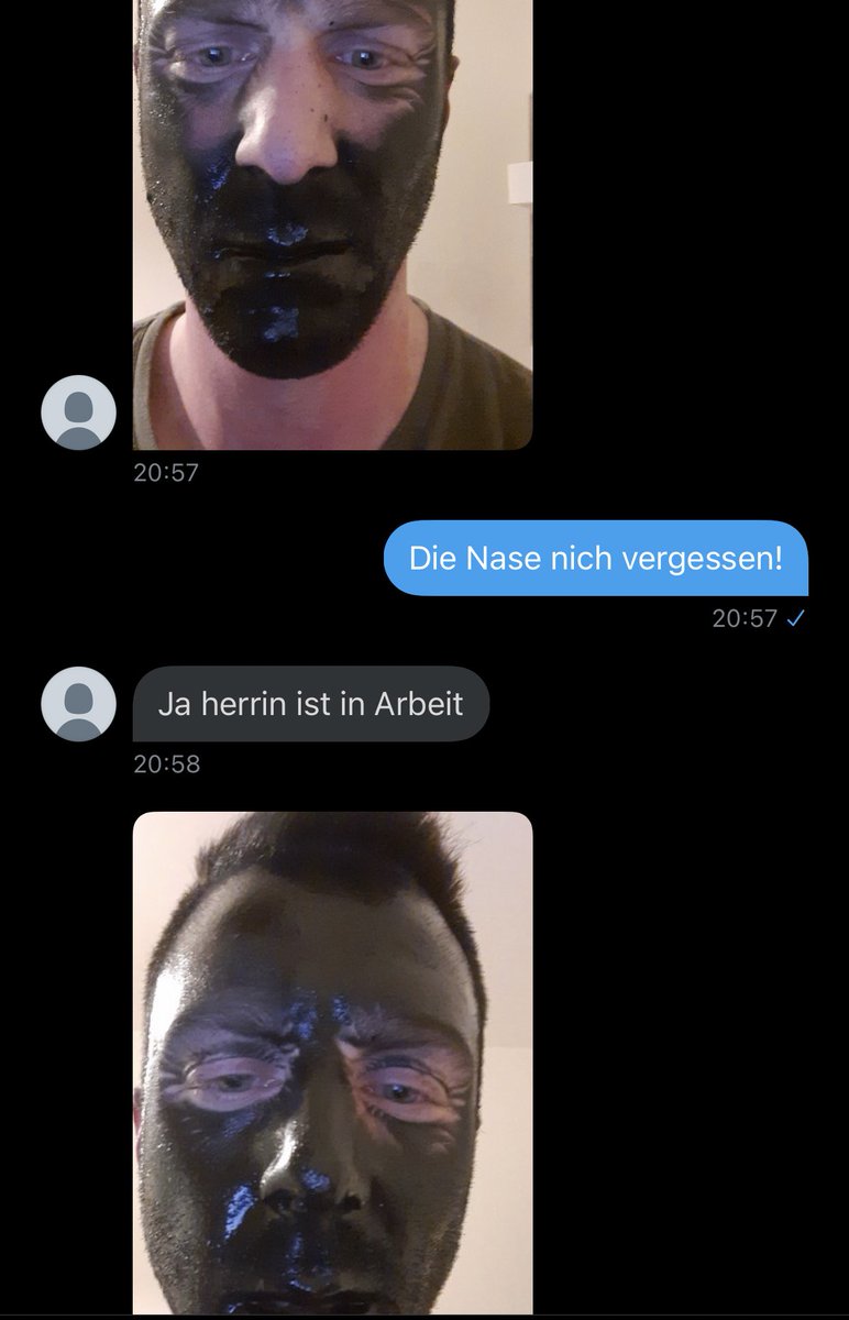 LederLegging's tweet photo. Ein neuer Sklave hat erst brav seinen Tribut abgelegt und wurde dann gezwungen sich komplett schwarz zu machen. Mit einer schönen permanent Farbe. So ist es Brav.#slavemoney #sissyslave #onlyfans #geldsklave  #geldherrin #tribut #paypal #blackmailfindom #findom https://t.co/JnaJjY4FLj