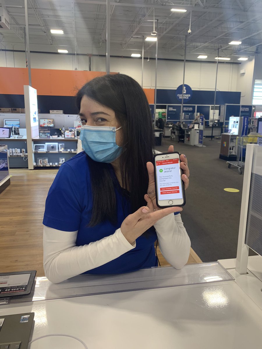 lenovoelyse's tweet photo. Congrats Nancy! #learnit #premiumstars #wearelenovo https://t.co/xYo31Lq9FV