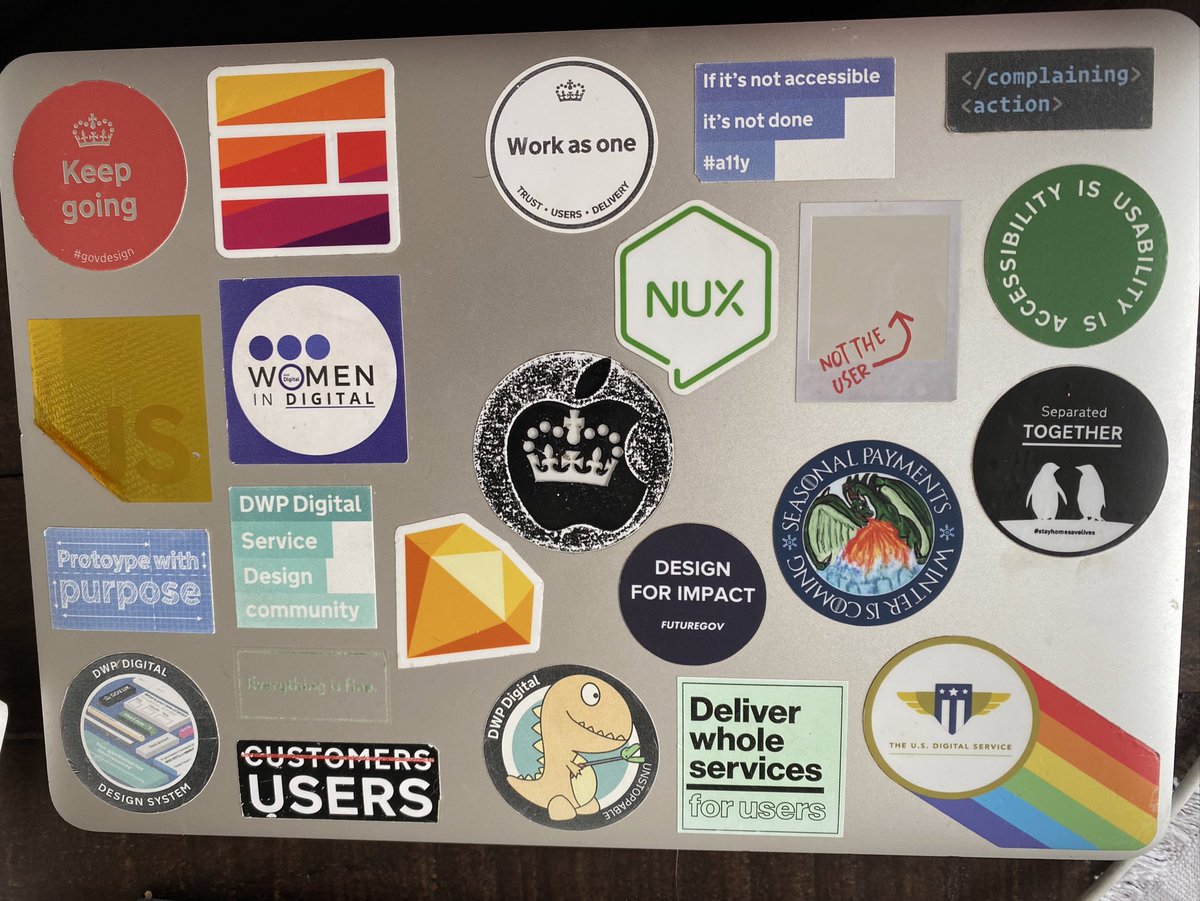 Said a sad goodbye to this MacBook and all my stickers today... 🧡