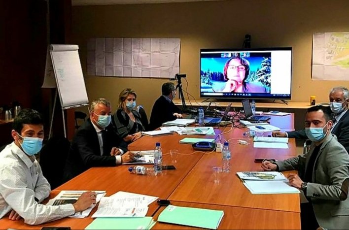 AstridBaudRoche's tweet image. 🏗 Conseil syndical de #ArchParc  . Site en plein développement avec de gros projets de restructuration menés par la Région @auvergnerhalpes  #biotech #investissement #sante #formation #innovation #développement #Economie