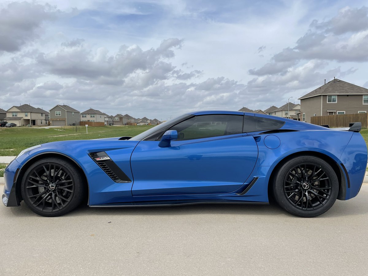 TX2K Next week hopefully I catch a lane with sum outta towners🤔 This gonna be the most hectic 2k yet