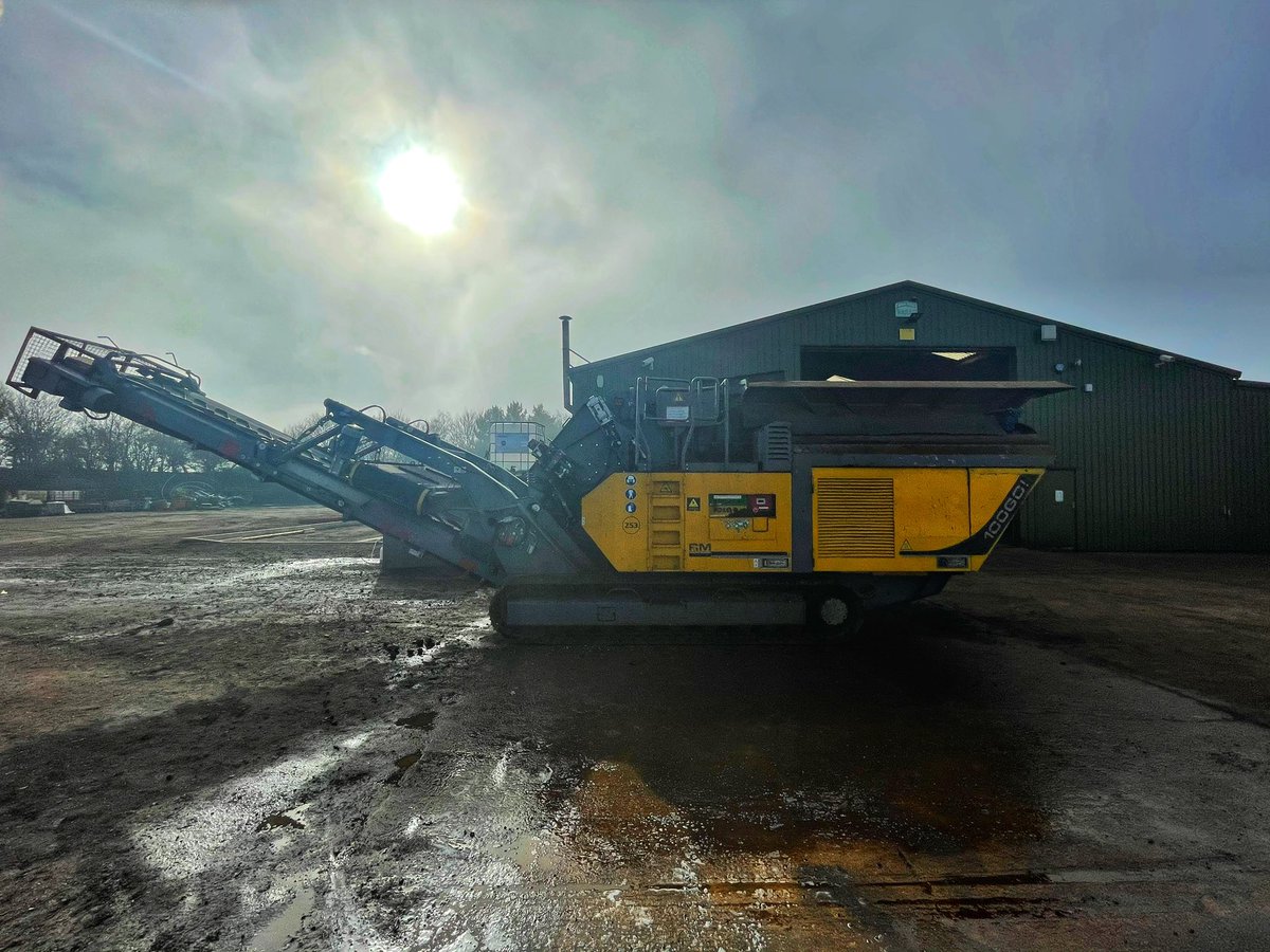 King’s Lynn Construction Ltd tweet media