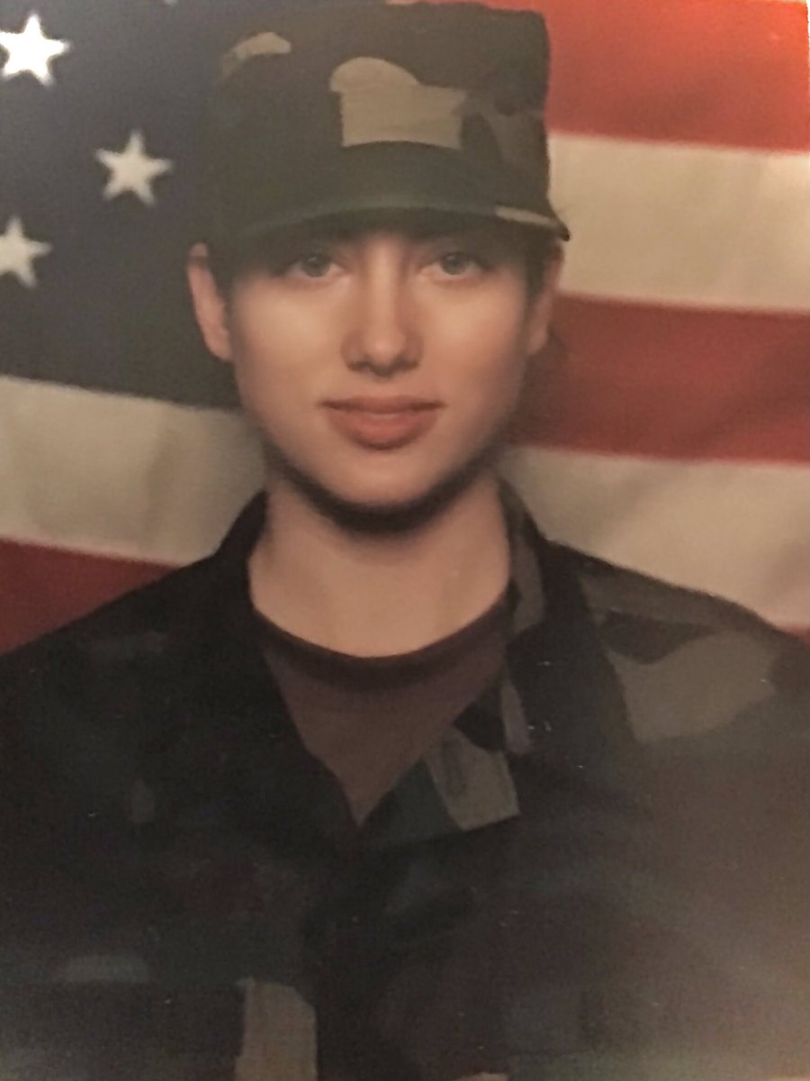 Janabw81's tweet photo. I was majorly irked about Tucker Carlson’s shit about women in the military 🤨 So I decided it’s a good day for a Throwback Thursday.
If any of my fellow vets would like to add as well that’d be great!

October of 1999. 
Taken at basic training at Fort Jackson, South Carolina. https://t.co/9cBYXbK1ib