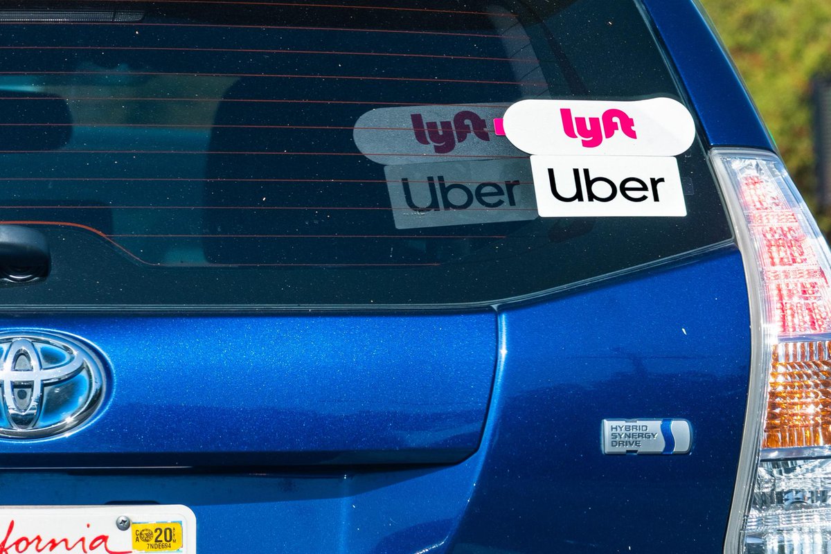 Uber and Lyft create a shared database of drivers banned for assault