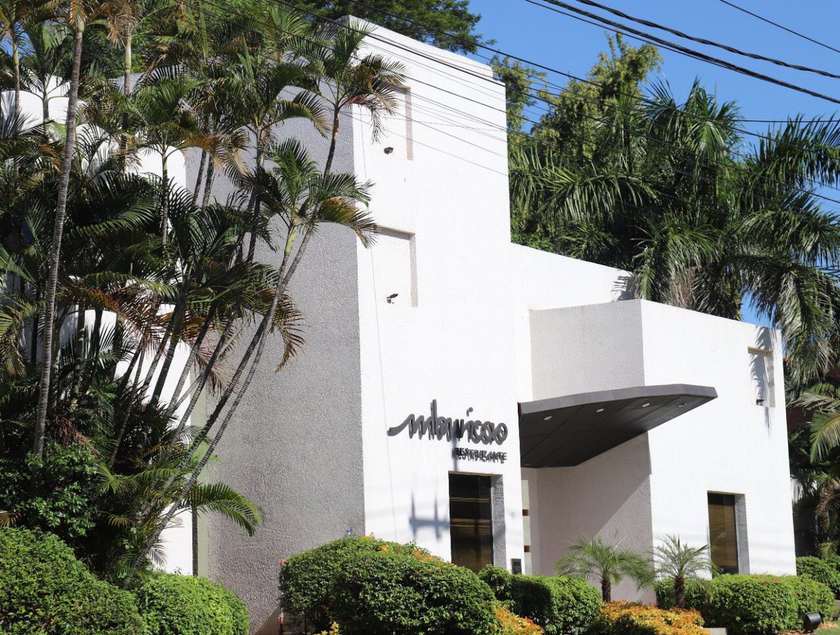 JorgePY96's tweet image. El emblemático restaurante Mburicao anuncia que después de un año reabrirá oficialmente sus puertas desde mañana, contando con purificadores de aire que elimina virus y bacterias con alta tecnología único en el país y toda la región.

Porque lo bueno también hay que destacar💪🏻🇵🇾