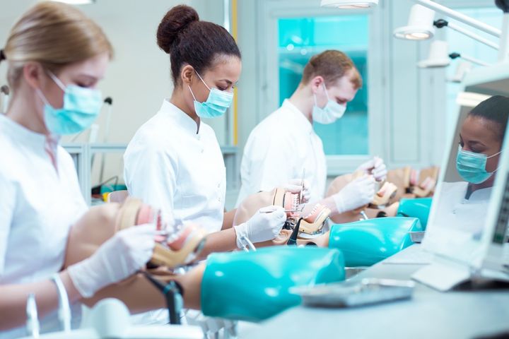klccollege's tweet photo. Happy #DentalAssistants Recognition Week, when we give thanks to these essential healthcare workers, and to the new &amp; upcoming students entering our program to join this important profession. 🦷🧑‍⚕️⚕️

See how you can make your mark with our IODA program! https://t.co/JRo5QE1lEo https://t.co/AWhK7AAqMj