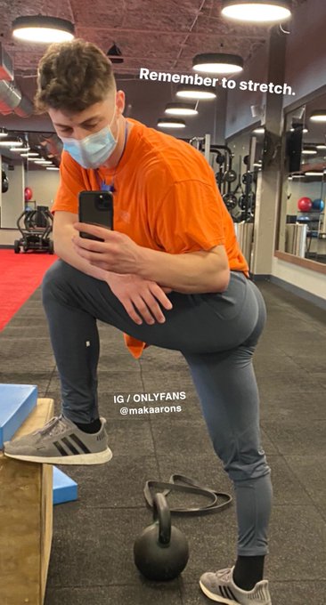 TW Pornstars - Mak Aarons. The latest pictures and videos from Twitter