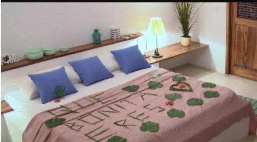 klogp25's tweet photo. Ya no sé lo que estoy viendo, si la isla de las tentaciones, o art attack.
#isladelastentaciones9 https://t.co/TX405pZcVy