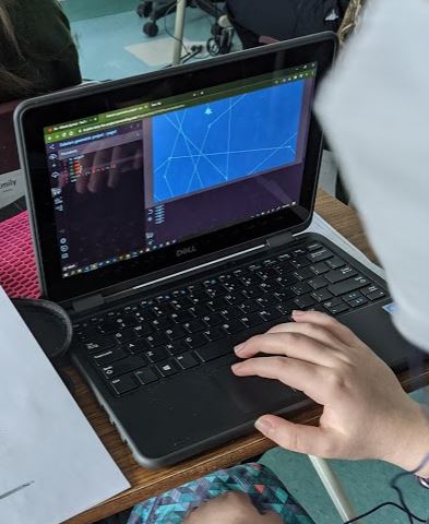 sandramtheobald's tweet image. Student #1 to Student #2 after running her Lynx code during math class - "I can't figure out why this is so rewarding". @CanCodeToLearn @SJCHSSPARTANS