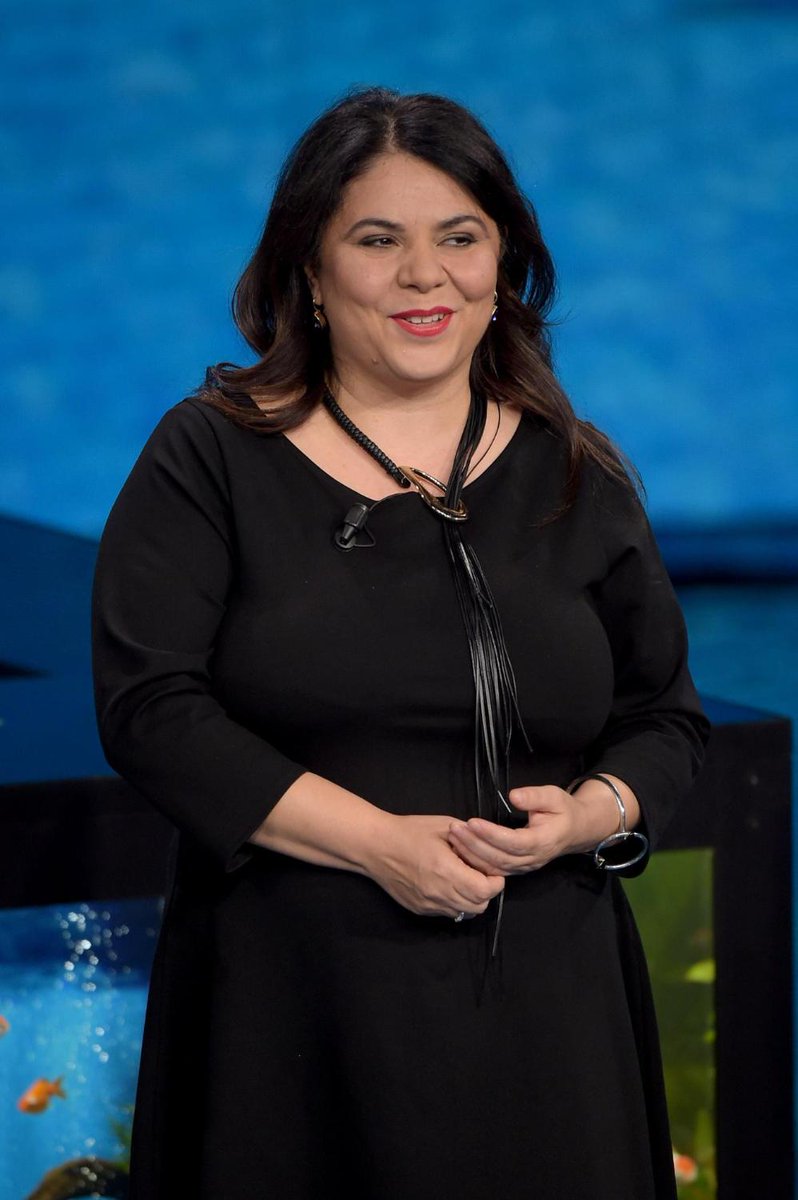 Michela Murgia elenca le locuzioni da eliminare e rinchiude le donne in "aree linguistiche protette" ilgiornale.it/news/spettacol…